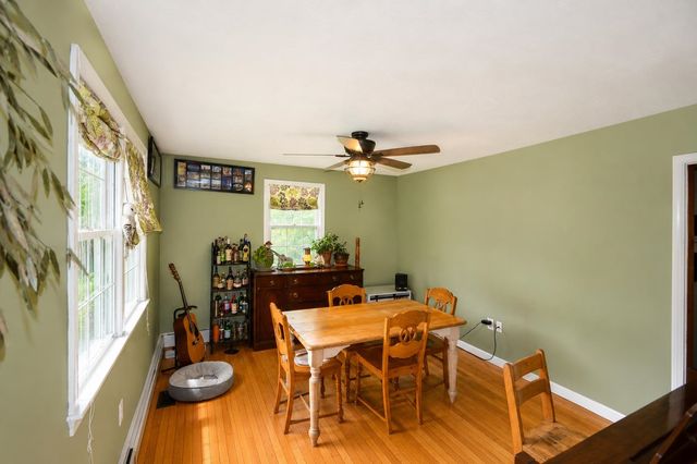 86 Mammoth Road, Londonderry, NH 03053
