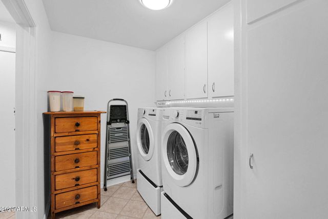 10712 W Camelot Circle, Sun City, AZ 85351