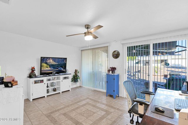 10712 W Camelot Circle, Sun City, AZ 85351