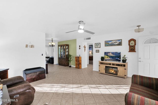 10712 W Camelot Circle, Sun City, AZ 85351