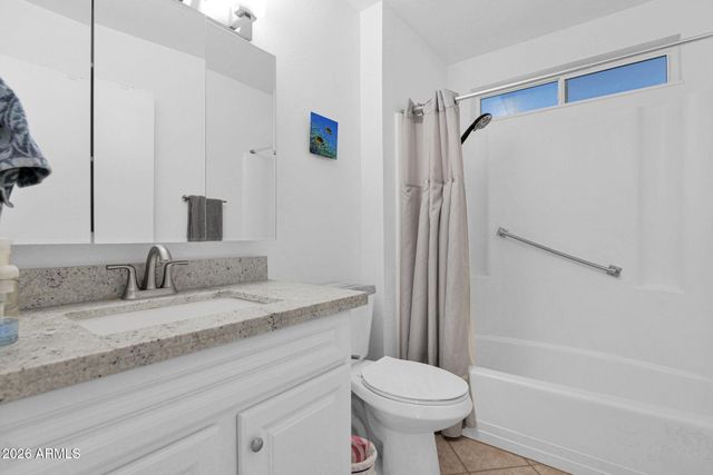 10712 W Camelot Circle, Sun City, AZ 85351