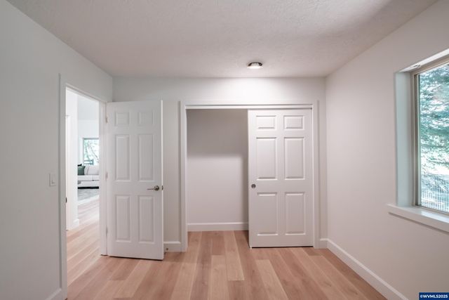 45849 River Loop Rd, Lyons, OR 97358