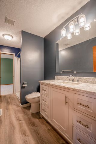 600 33rd Street NW, Willmar, MN 56201