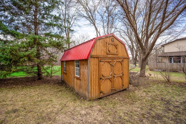 600 33rd Street NW, Willmar, MN 56201