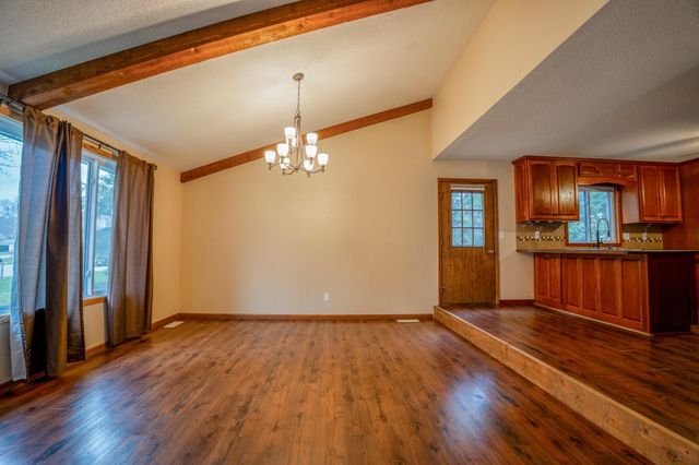 600 33rd Street NW, Willmar, MN 56201