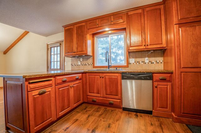 600 33rd Street NW, Willmar, MN 56201