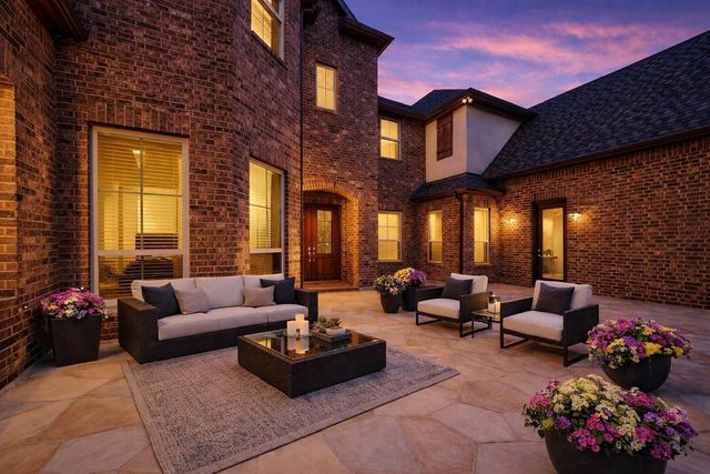 5618 Camden Springs Lane, Sugar Land, TX 77479