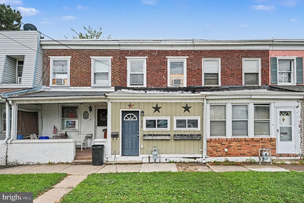236 HAYES ST, Bristol, PA 19007
