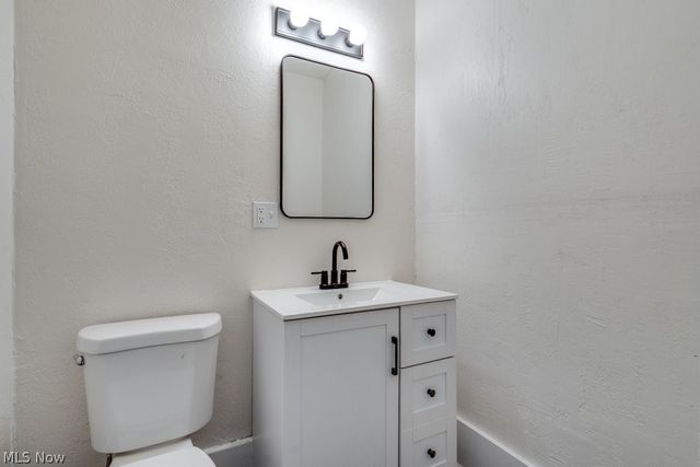 13 Alfaretta Avenue, Akron, OH 44310