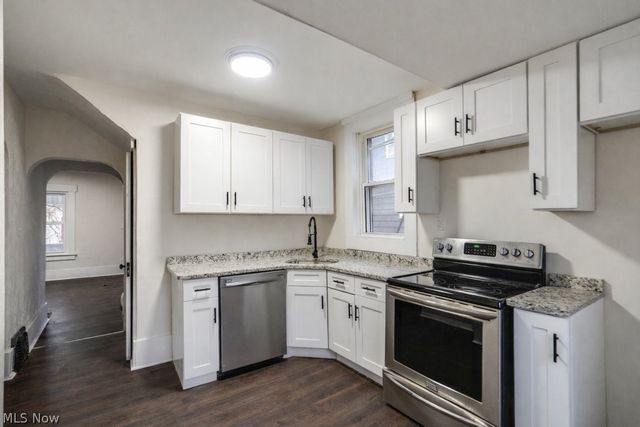 13 Alfaretta Avenue, Akron, OH 44310