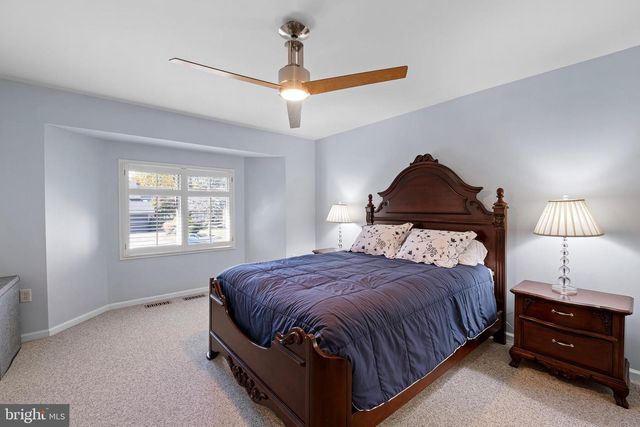 117 DOWNS DR, Wilmington, DE 19807