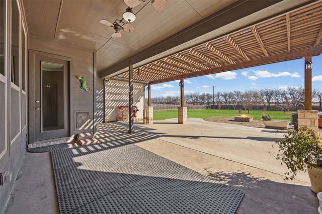 117 Vail Lane, Waxahachie, TX 75167