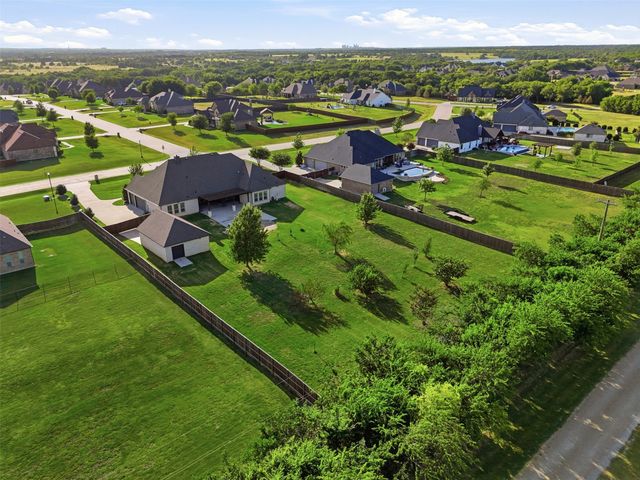 117 Vail Lane, Waxahachie, TX 75167