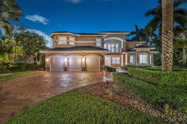 10792 Pine Lodge Trl, Davie, FL 33328
