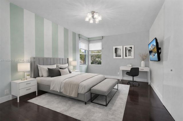 10792 Pine Lodge Trl, Davie, FL 33328