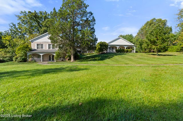2210 Tucker Station Rd, Jeffersontown, KY 40299