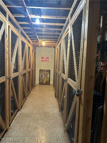 3675 Clague Road 312, North Olmsted, OH 44070