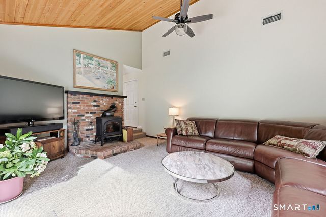 878 Mott Hill Road, Glastonbury, CT 06073