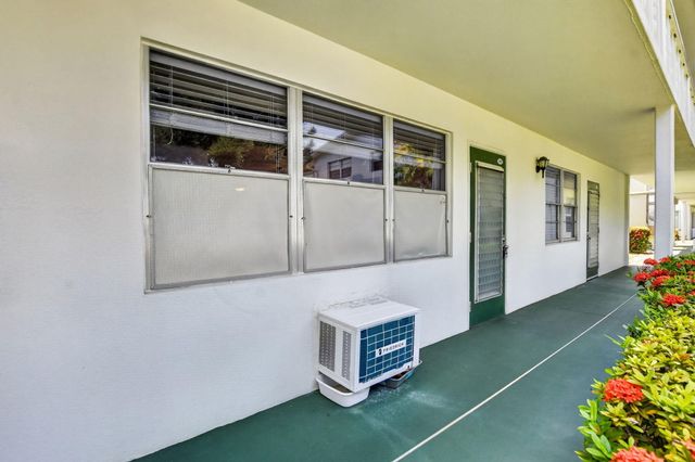290 OAKRIDGE Q 290, Deerfield Beach, FL 33442