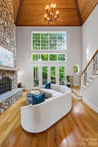 1514 Elmsford Lane, Matthews, NC 28105