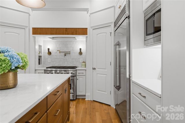 1514 Elmsford Lane, Matthews, NC 28105