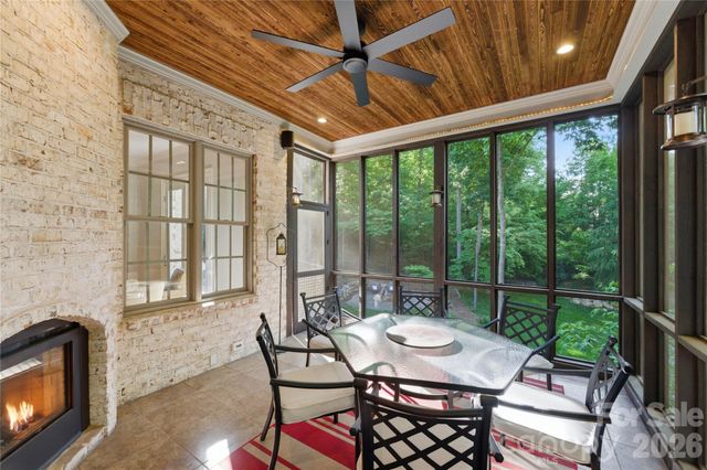 1514 Elmsford Lane, Matthews, NC 28105