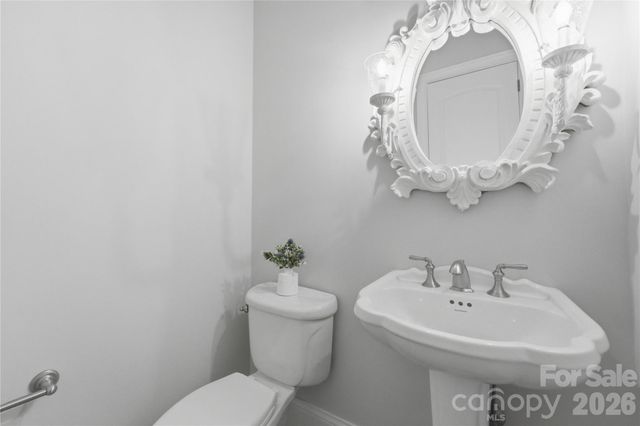 1514 Elmsford Lane, Matthews, NC 28105