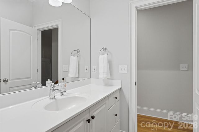 1514 Elmsford Lane, Matthews, NC 28105