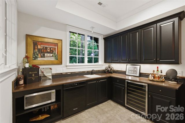 1514 Elmsford Lane, Matthews, NC 28105