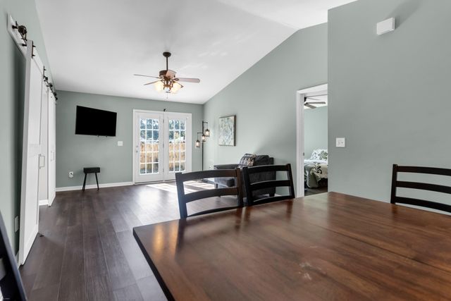 329 Reagan Drive, Summerville, SC 29486