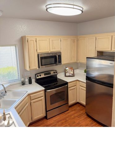 256 Napoli Court, Hercules, CA 94547