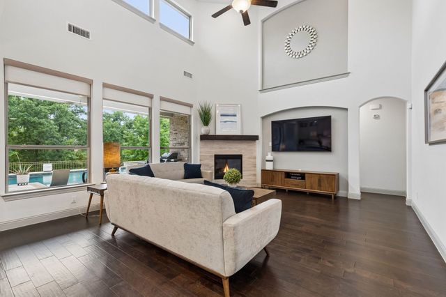 9121 Pecan Woods Trail, Lantana, TX 76226