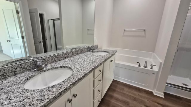 313 Bonsai Way, Four Oaks, NC 27524