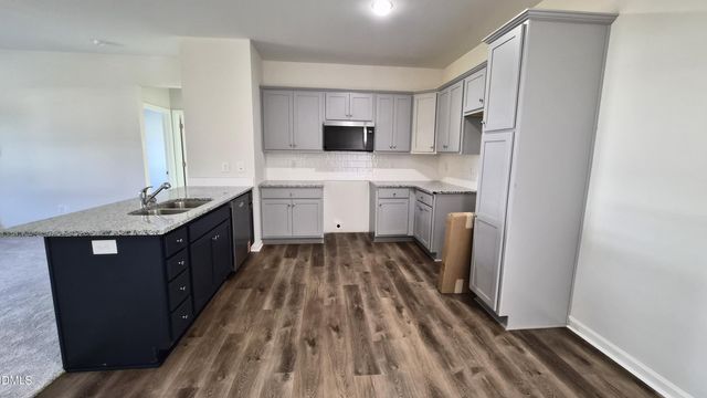 313 Bonsai Way, Four Oaks, NC 27524