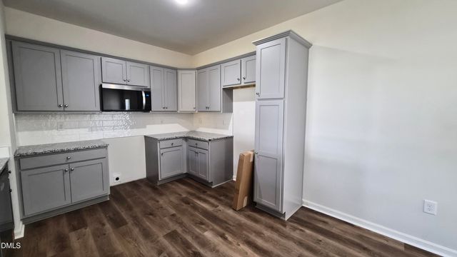 313 Bonsai Way, Four Oaks, NC 27524