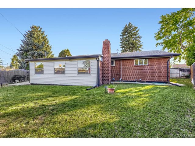 7678 Elmwood Ln, Denver, CO 80221
