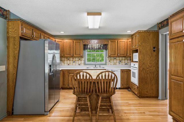 426 Schwartz Ln, Estill Springs, TN 37330