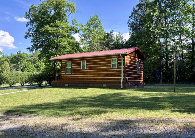 426 Schwartz Ln, Estill Springs, TN 37330