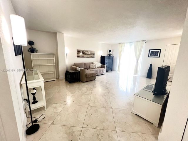 1750 James Ave 5D, Miami Beach, FL 33139