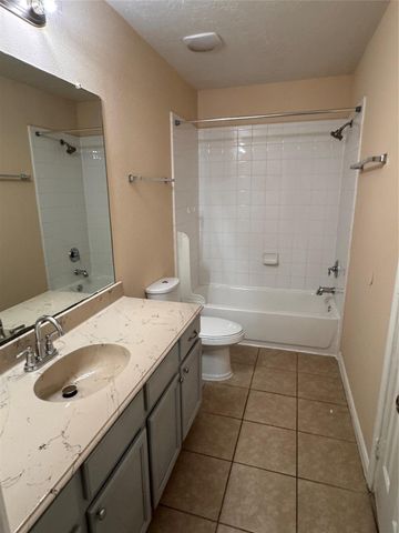13018 Maile Park Drive, Houston, TX 77034