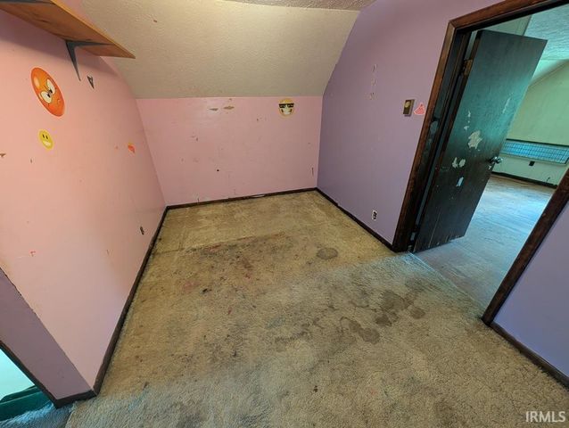 925 Pumpkinvine Hill Road, Martinsville, IN 46151