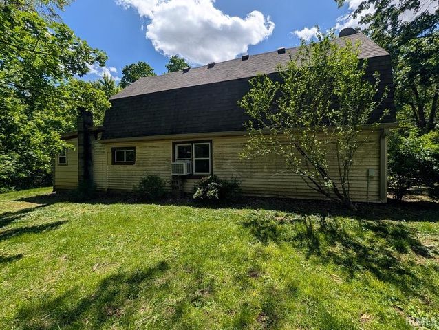 925 Pumpkinvine Hill Road, Martinsville, IN 46151