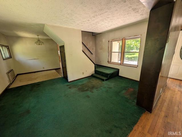 925 Pumpkinvine Hill Road, Martinsville, IN 46151