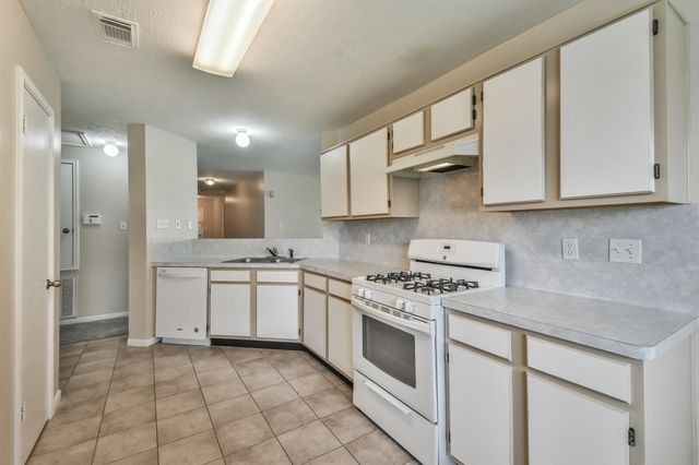 19906 Black Cherry Bend Court, Cypress, TX 77433