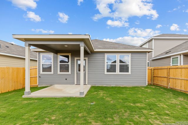 4333 Danforth Street, New Braunfels, TX 78130