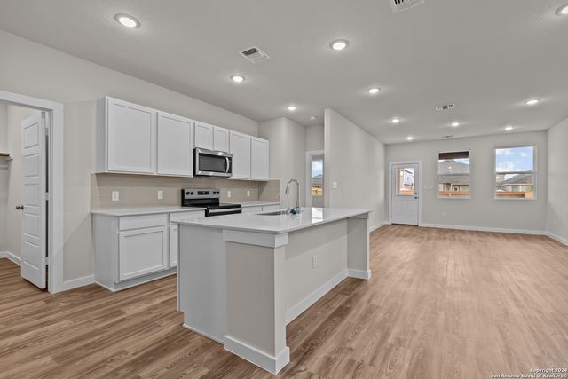4333 Danforth Street, New Braunfels, TX 78130