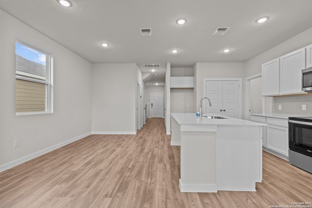 4333 Danforth Street, New Braunfels, TX 78130