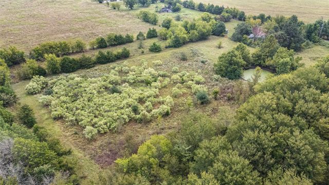 2851 VZ county Road 3501, Wills Point, TX 75169