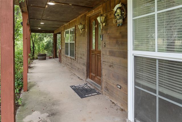 2851 VZ county Road 3501, Wills Point, TX 75169