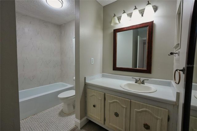512 ORANGE DRIVE 20, Altamonte Springs, FL 32701